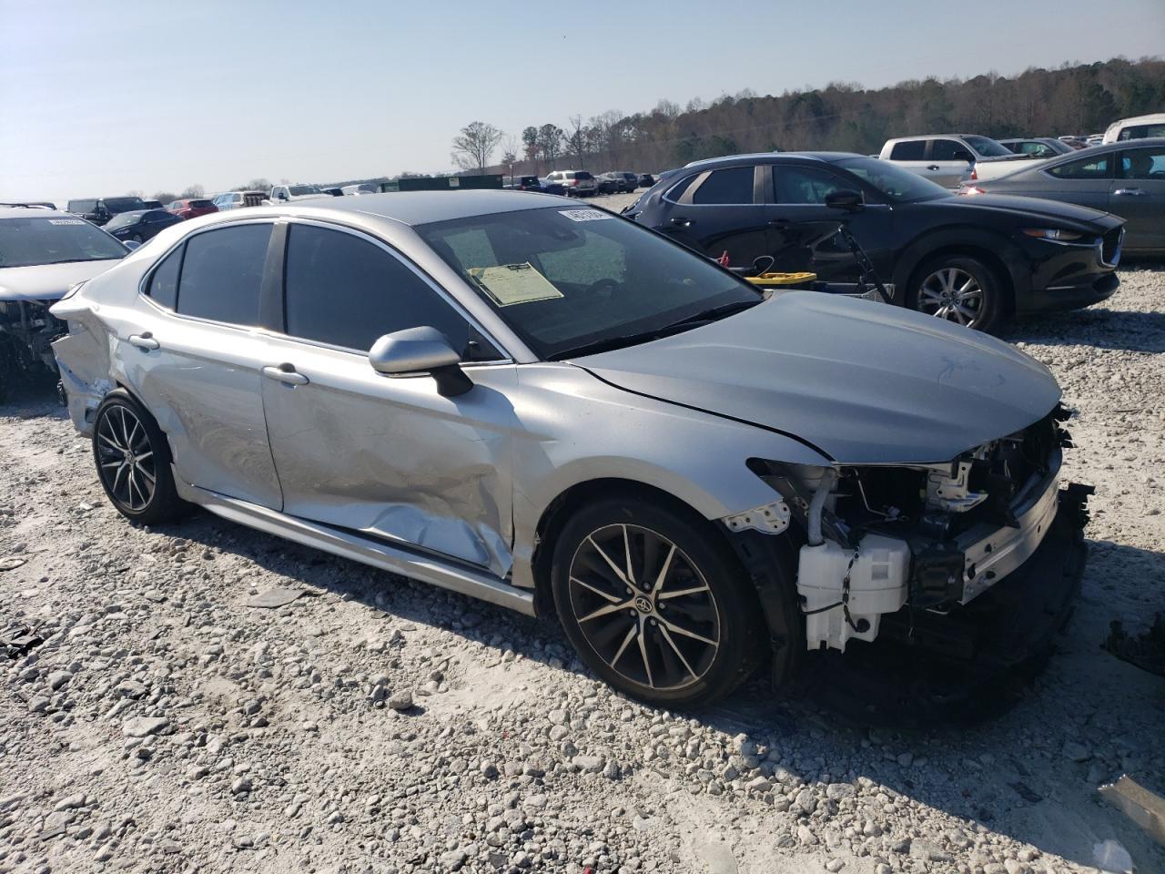 2021 TOYOTA CAMRY SE - Фото 4