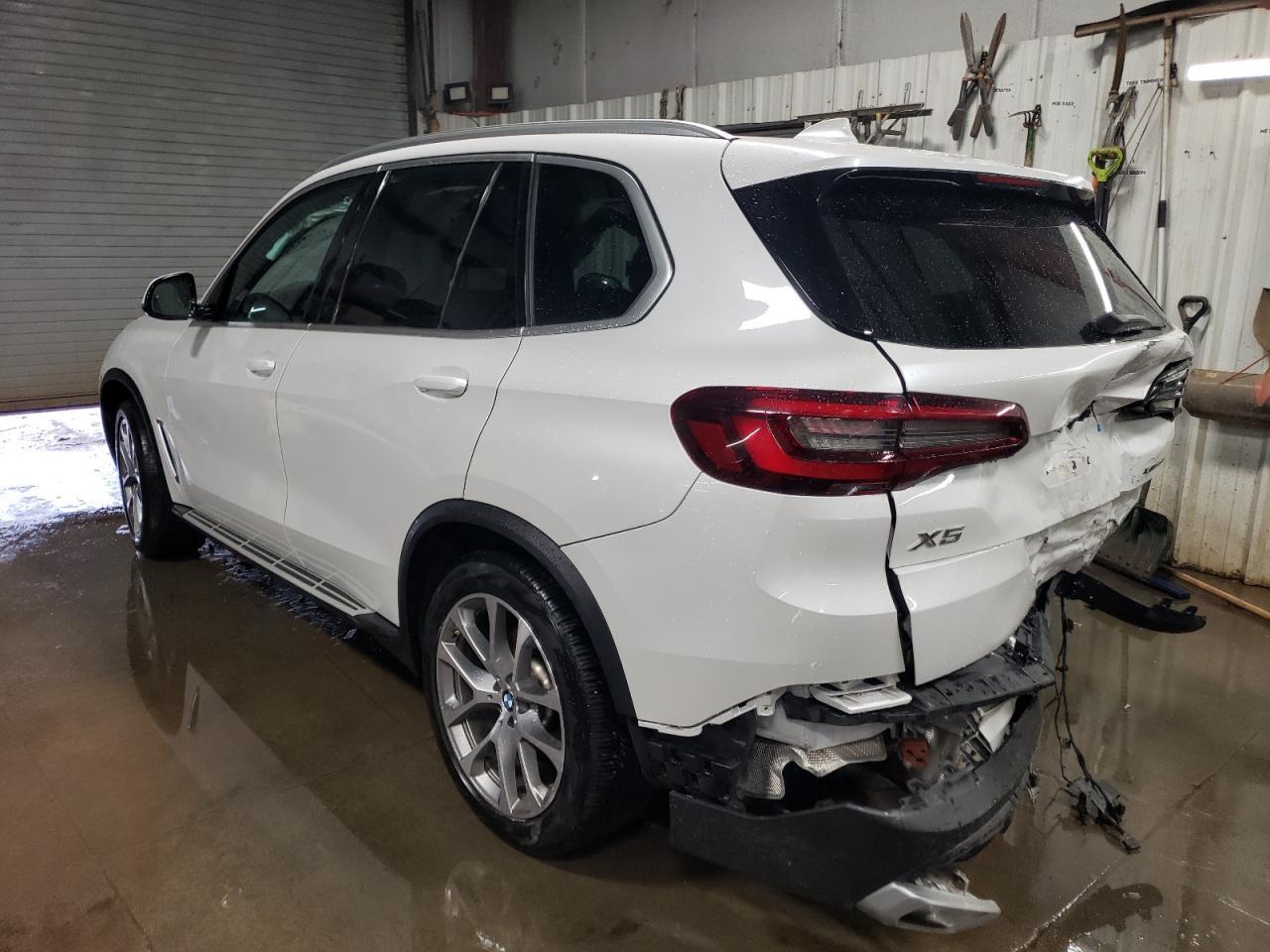 2023 BMW X5 XDRIVE4 - Image 2
