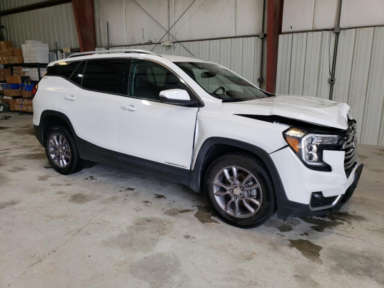 2023 GMC TERRAIN SL - Image 4