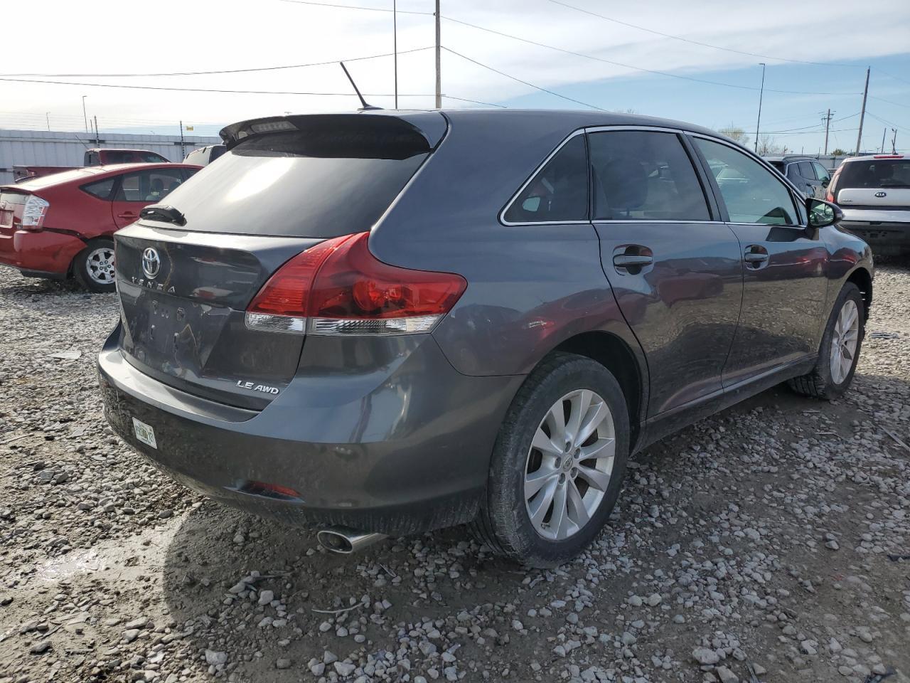 2014 TOYOTA VENZA LE - Фото 3