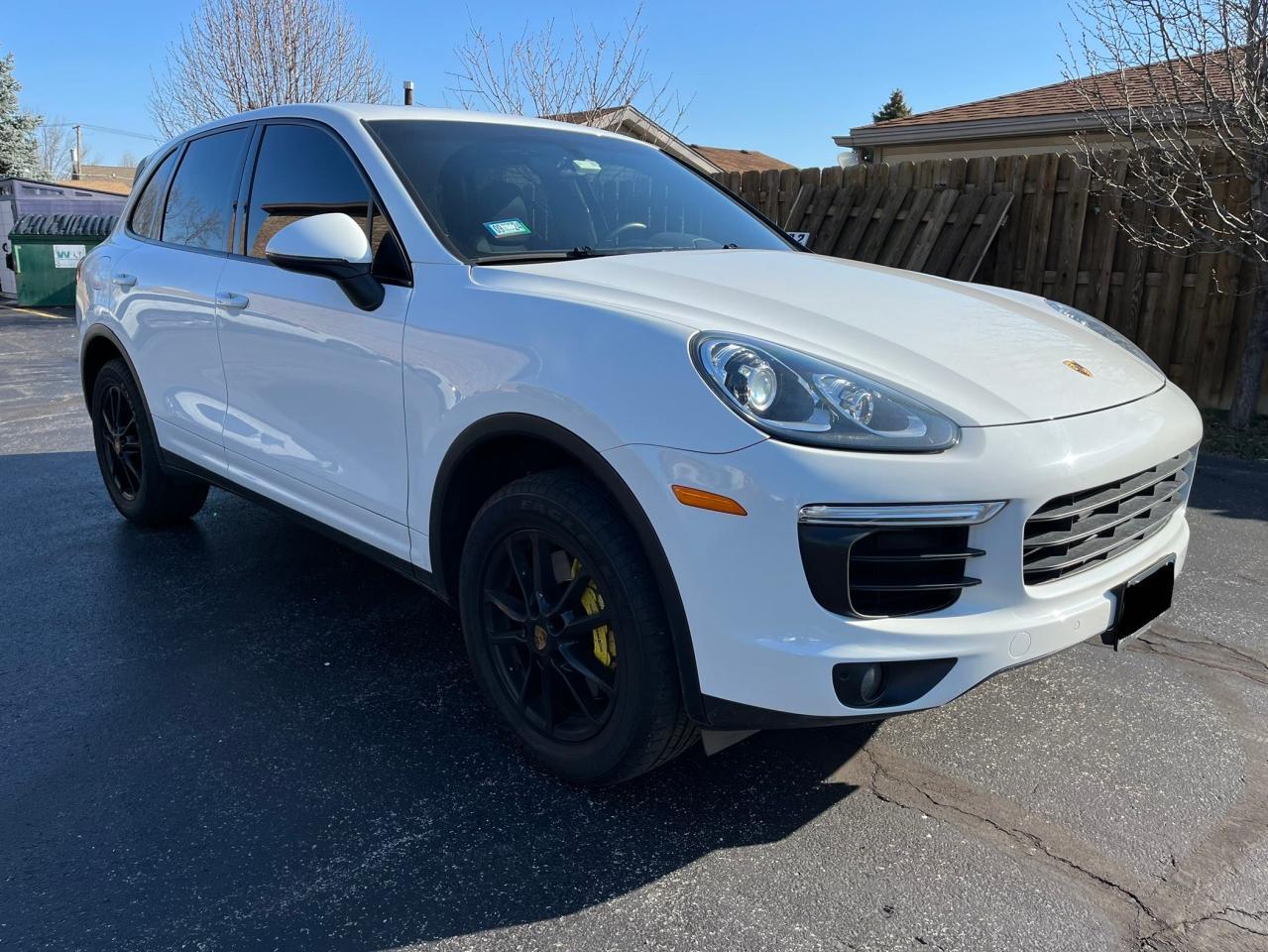 2016 PORSCHE CAYENNE car image