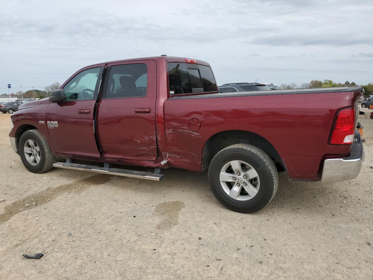 2019 RAM 1500 CLASS - Image 2