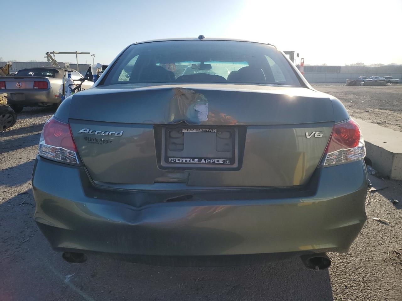 2010 HONDA ACCORD EXL - Image 6