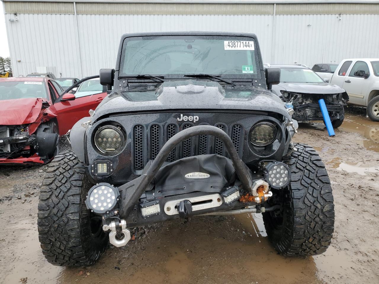 2015 JEEP WRANGLER U - Фото 5