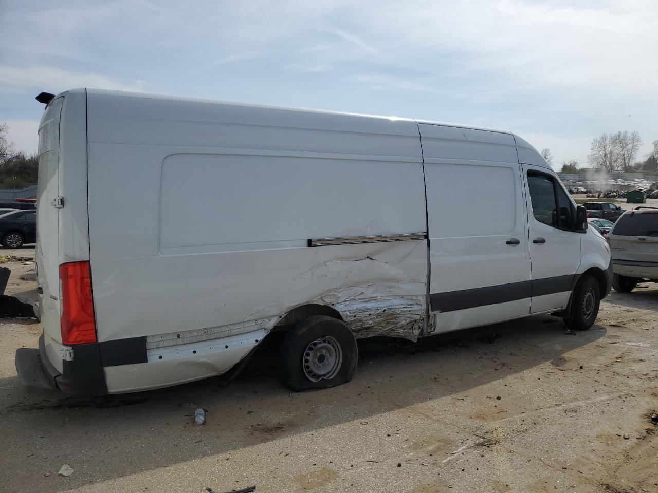 2024 MERCEDES-BENZ SPRINTER 2 - Фото 3