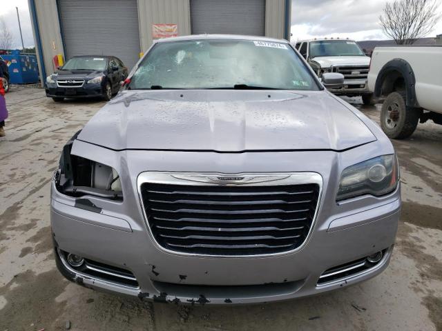 2014 Chrysler 300 S - Image 5