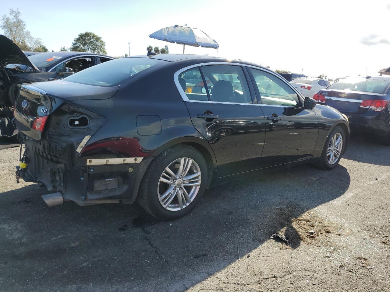 2012 INFINITI G37 BASE - Image 3