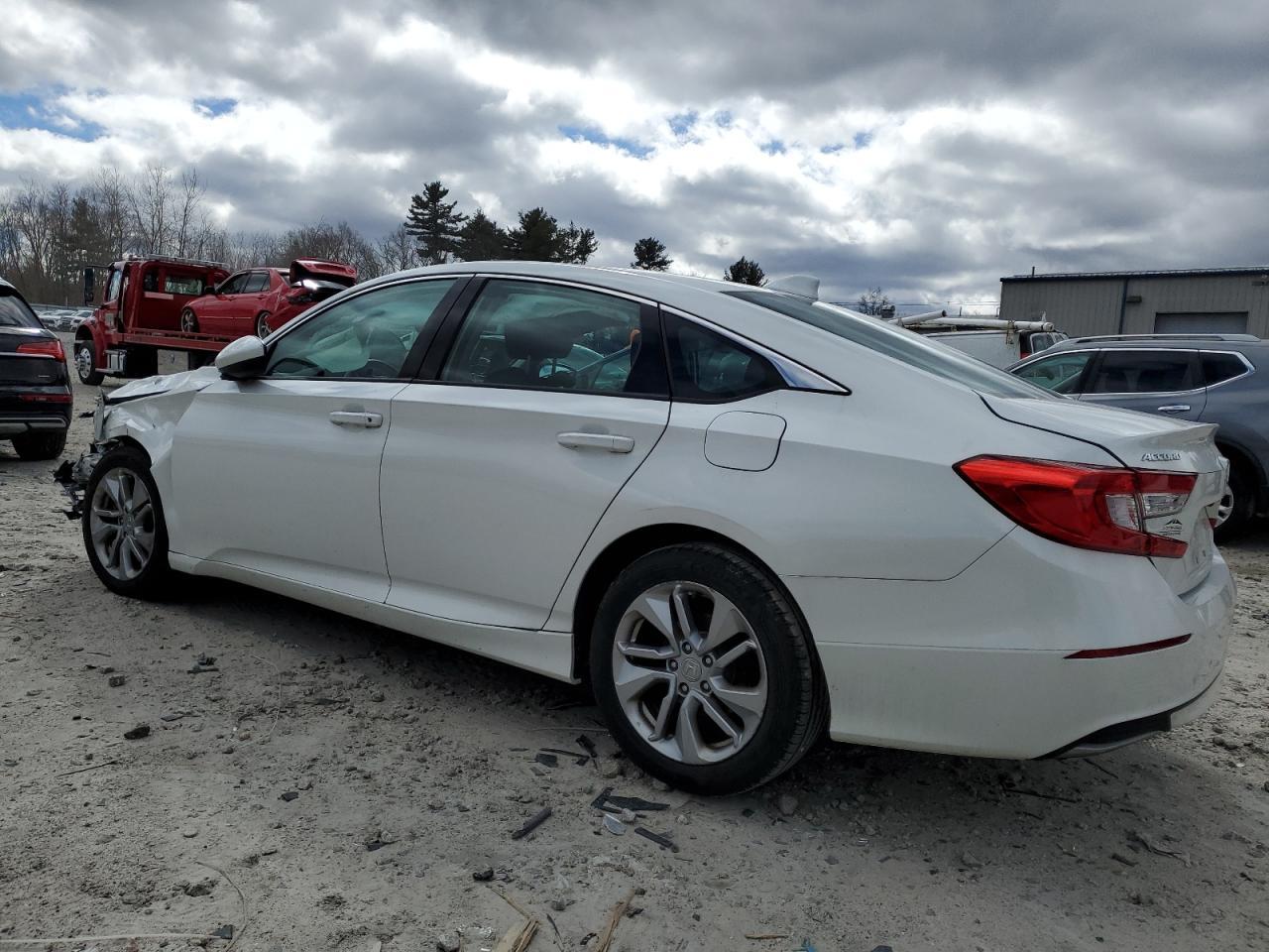 2018 HONDA ACCORD LX - Фото 2