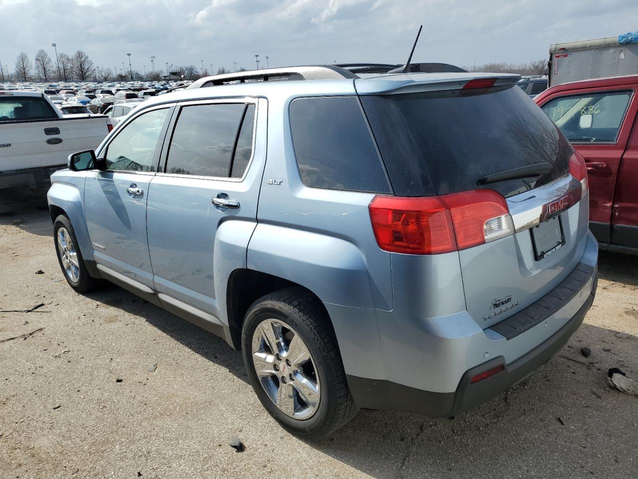 2014 GMC TERRAIN SL - Image 2