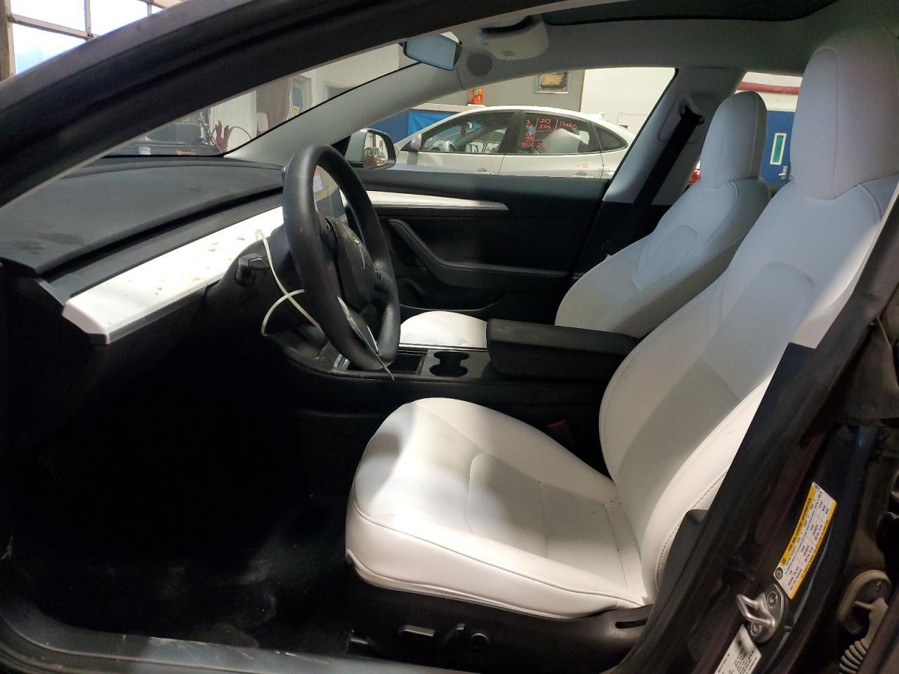 2022 TESLA MODEL 3 - Image 7