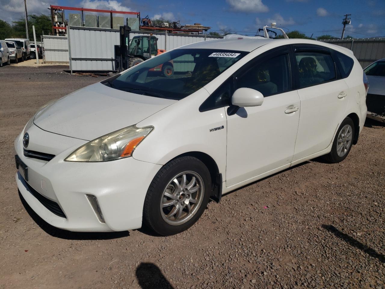 2013 TOYOTA PRIUS V