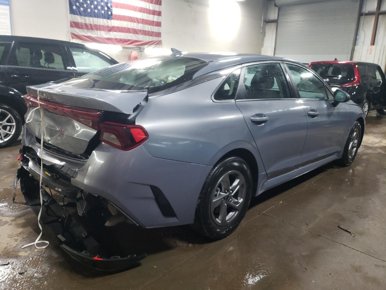 2023 KIA K5 LXS - Image 3