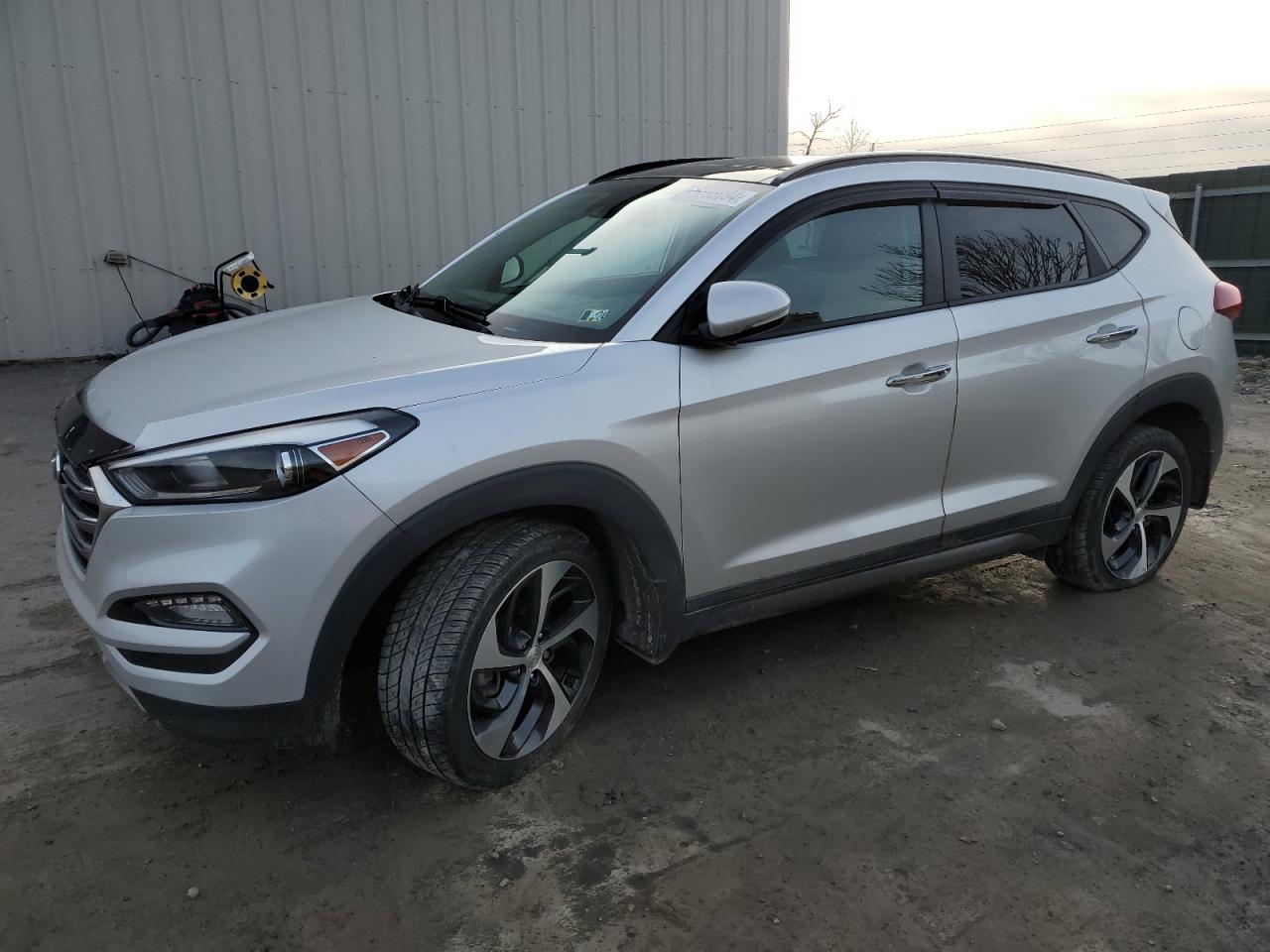 2016 HYUNDAI TUCSON LIM