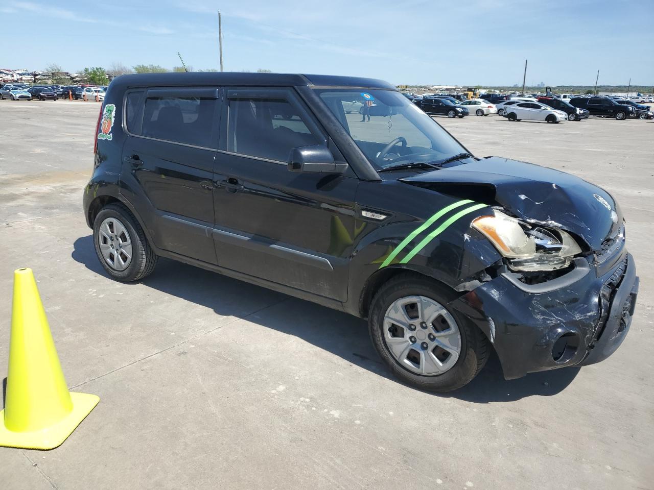 2013 KIA SOUL - Image 4