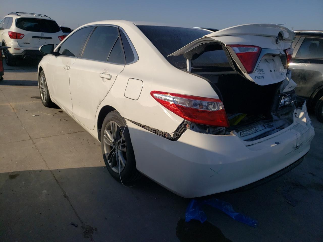 2017 TOYOTA CAMRY LE - Image 2