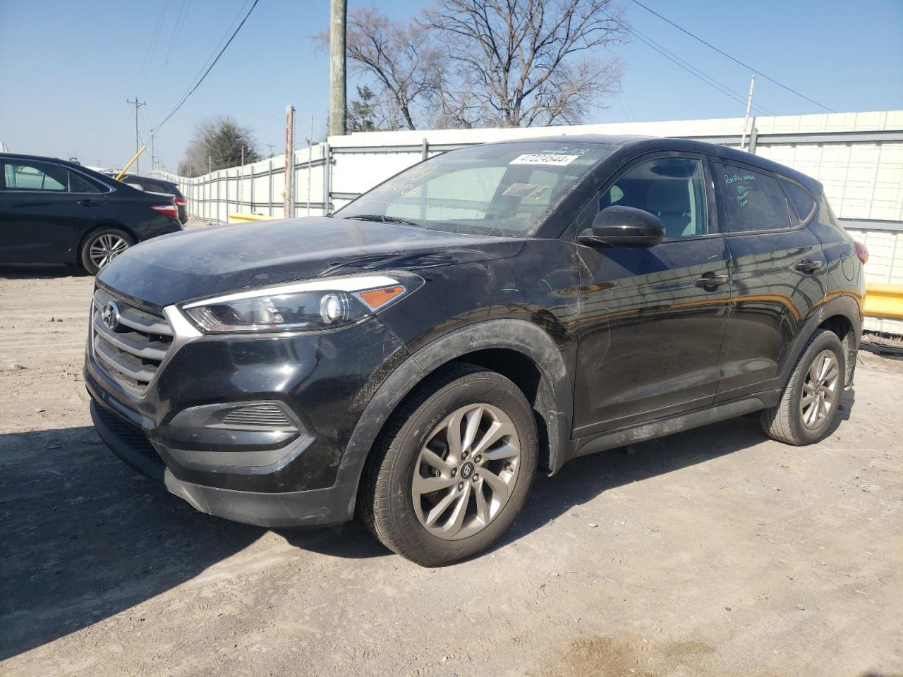 2018 HYUNDAI TUCSON SE car image