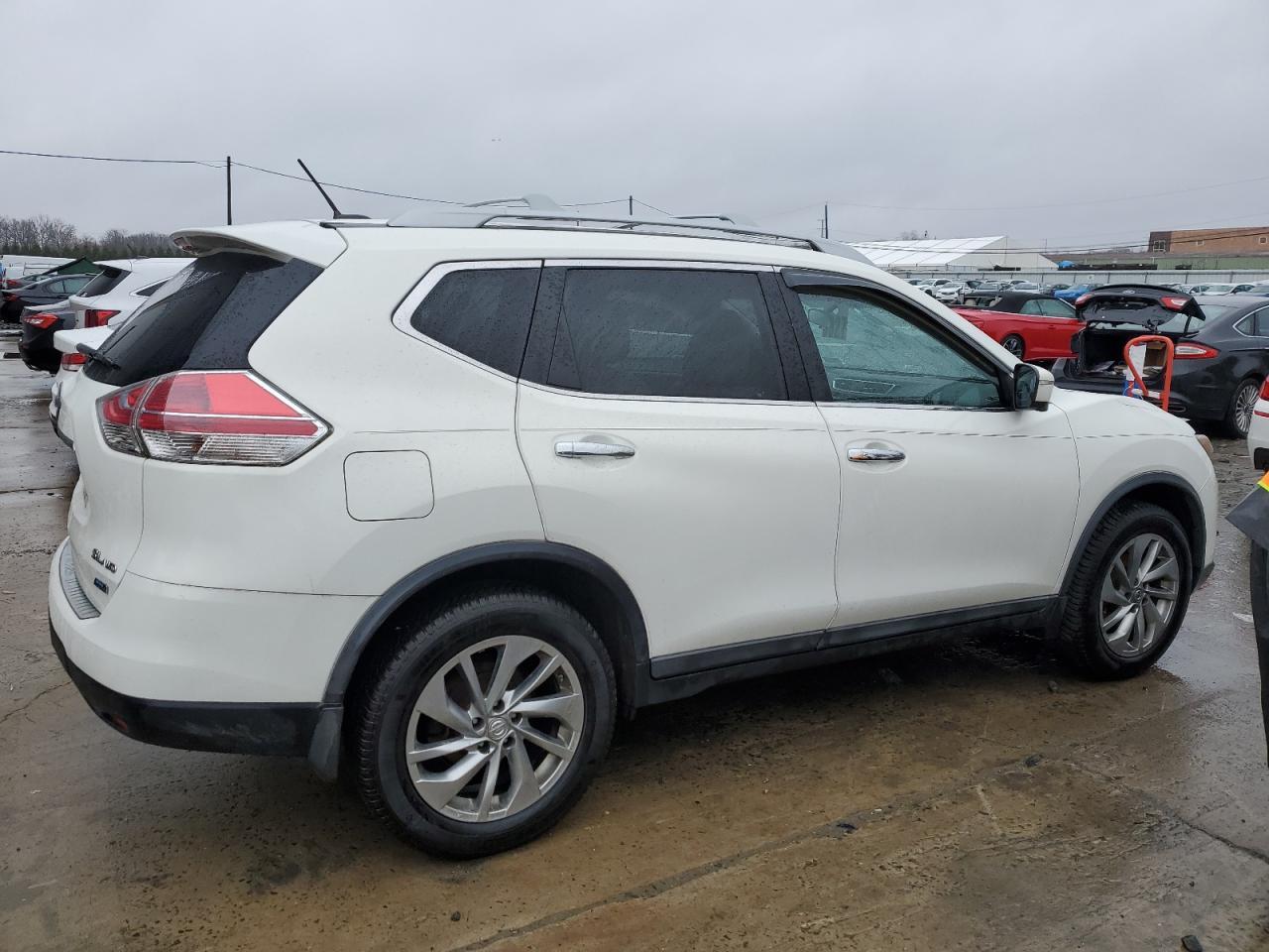2014 NISSAN ROGUE S - Фото 3