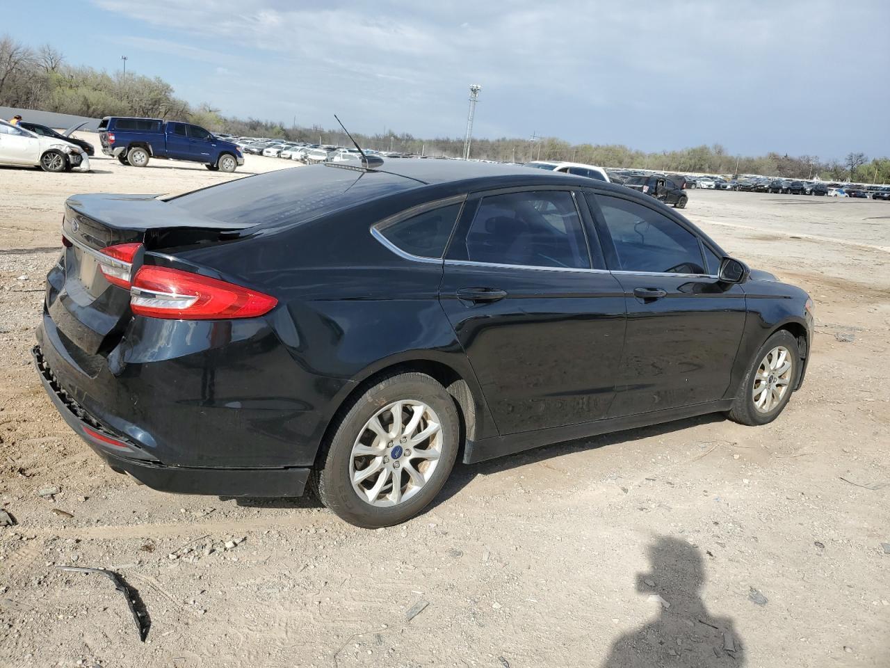 2017 FORD FUSION S - Фото 3
