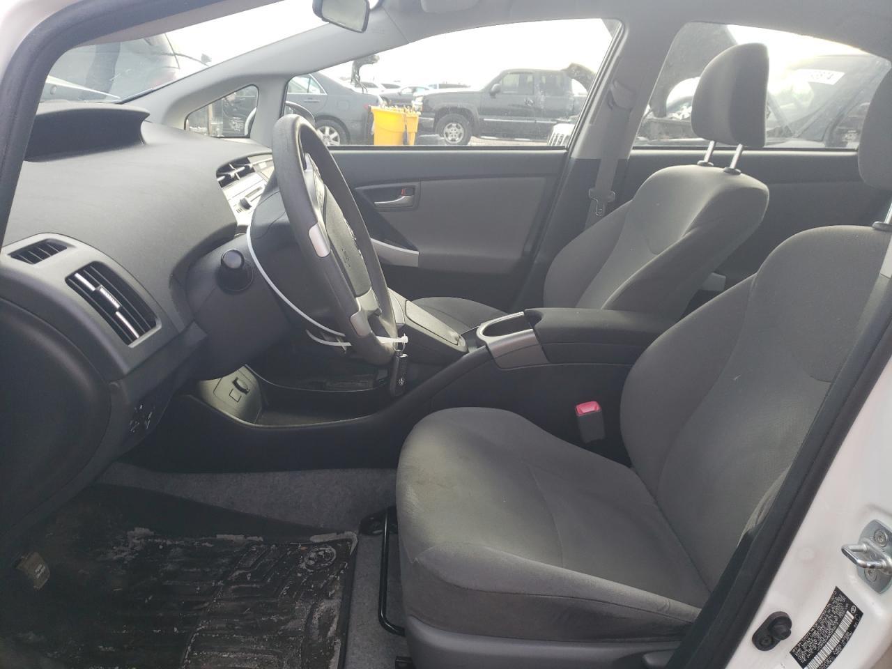 2013 TOYOTA PRIUS - Image 7
