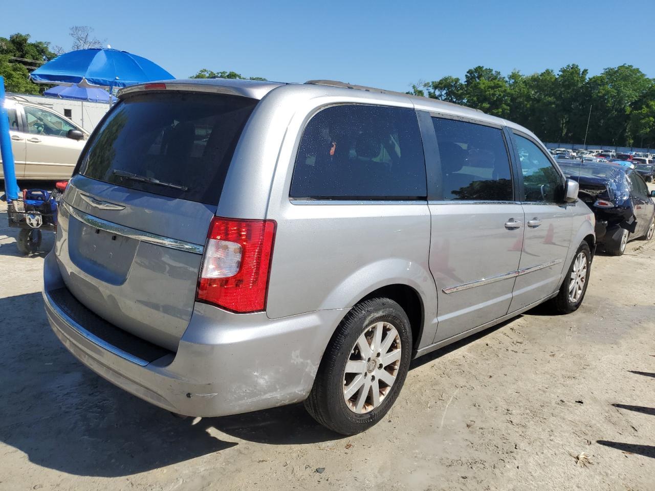 2014 CHRYSLER TOWN & COU - Фото 3