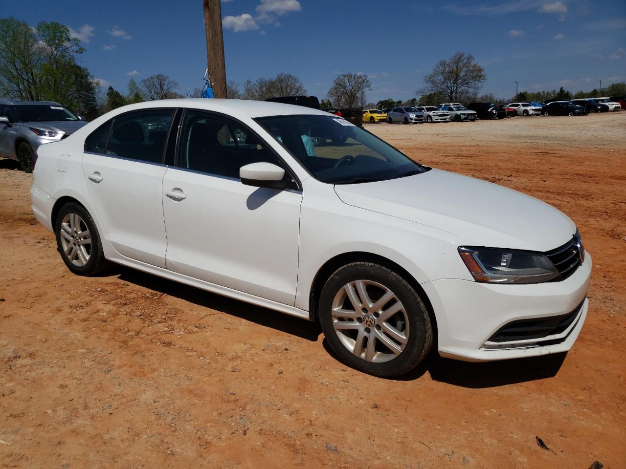 2017 VOLKSWAGEN JETTA S - Image 4