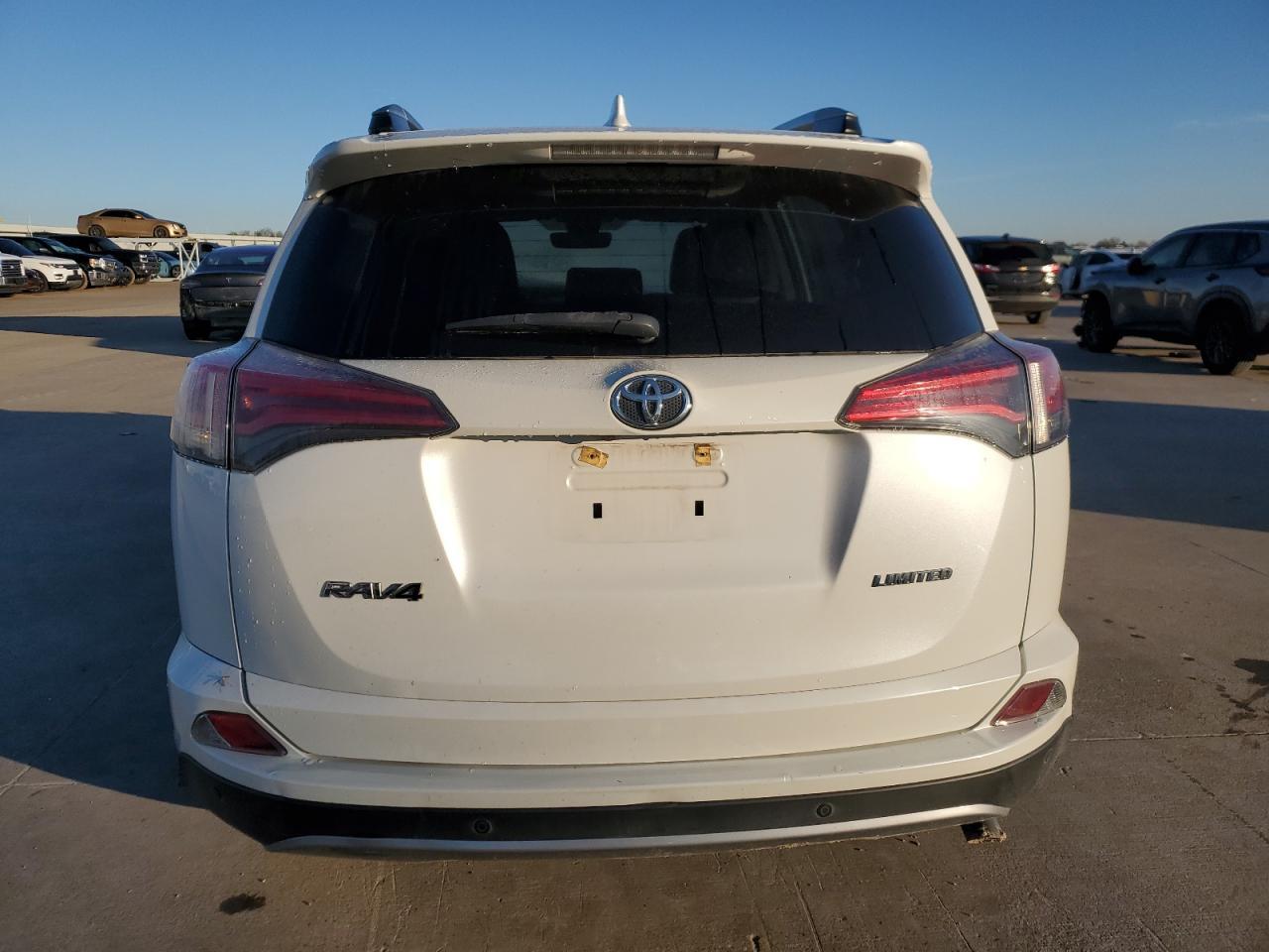 2018 TOYOTA RAV4 LIMIT - Фото 6