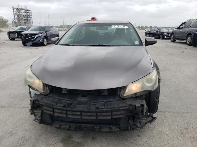 2015 Toyota Camry Le - Фото 5