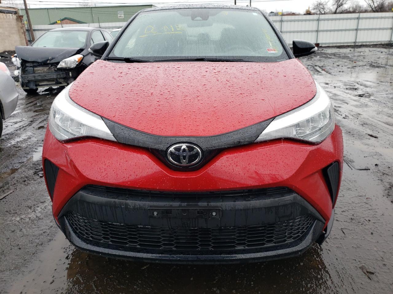 2022 TOYOTA C-HR XLE - Фото 5
