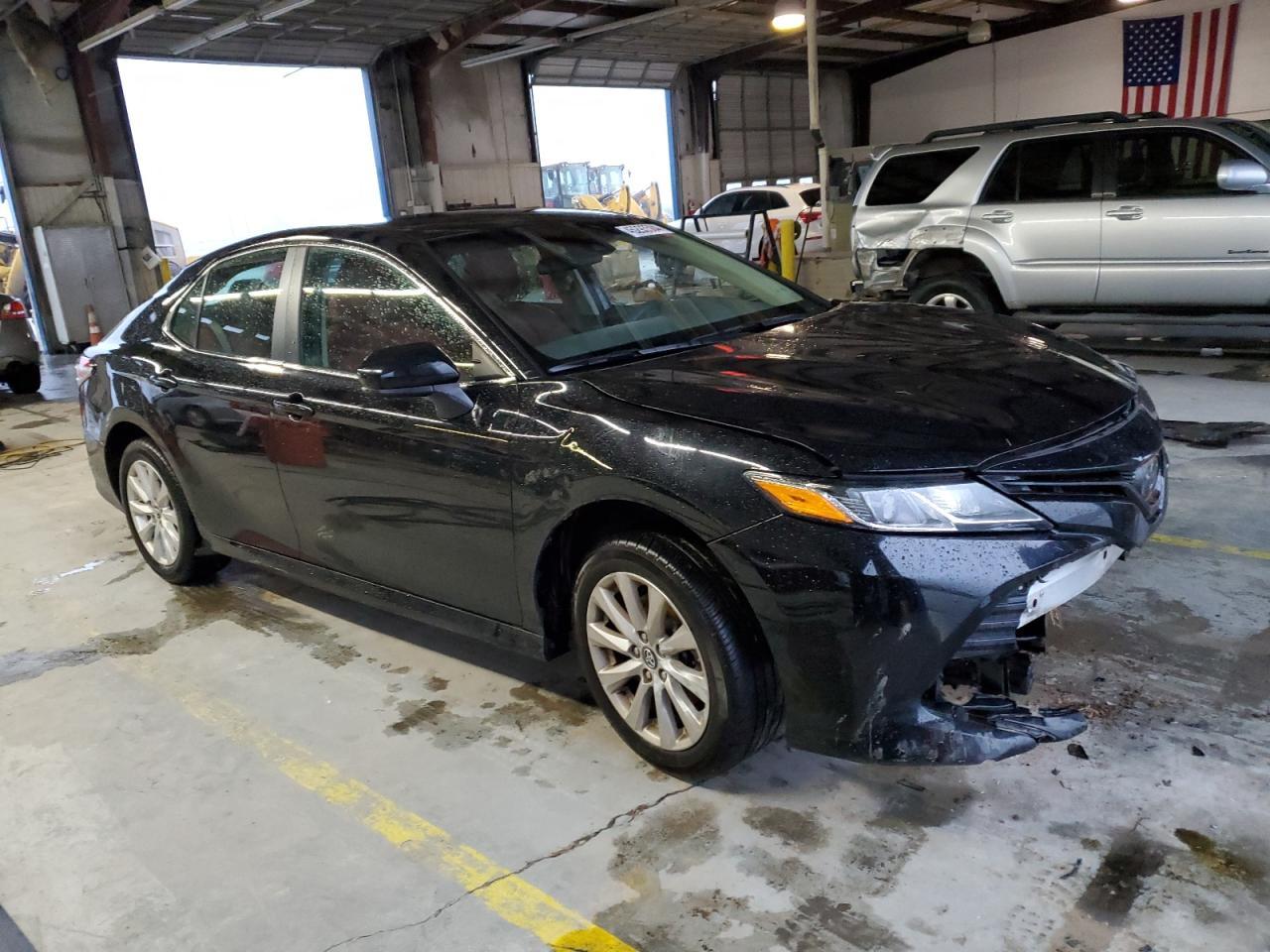 2018 TOYOTA CAMRY L - Image 4