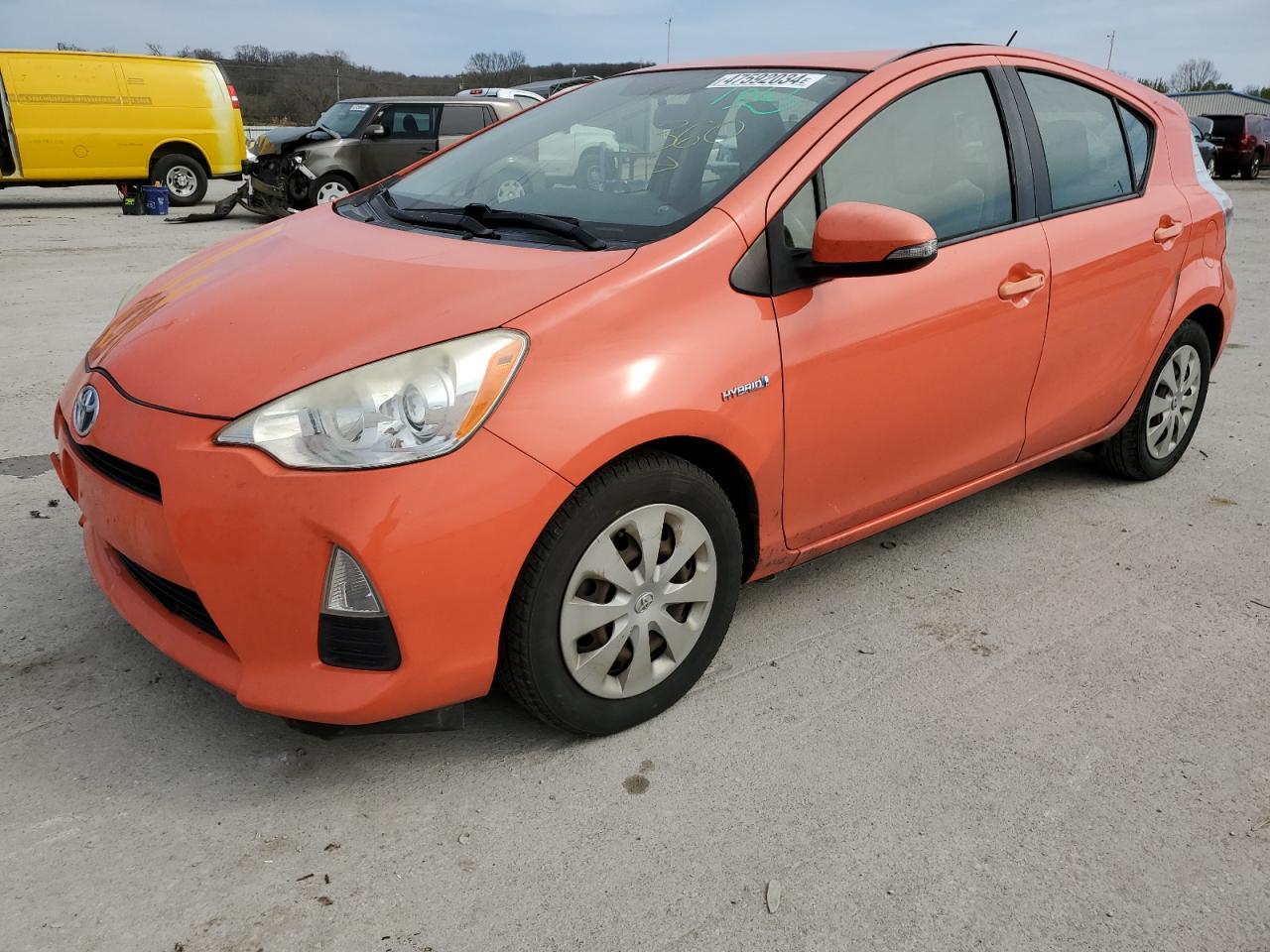 2014 TOYOTA PRIUS C car image