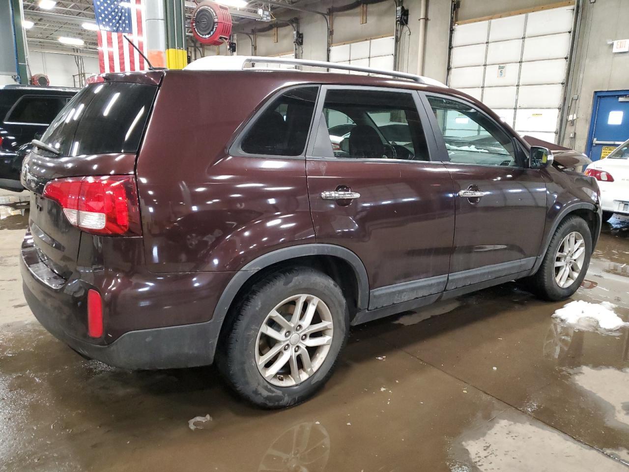 2015 KIA SORENTO LX - Image 3