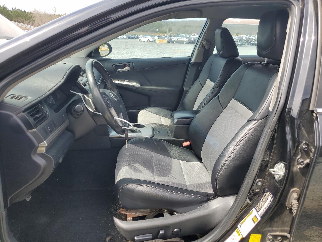 2014 TOYOTA CAMRY L - Image 7