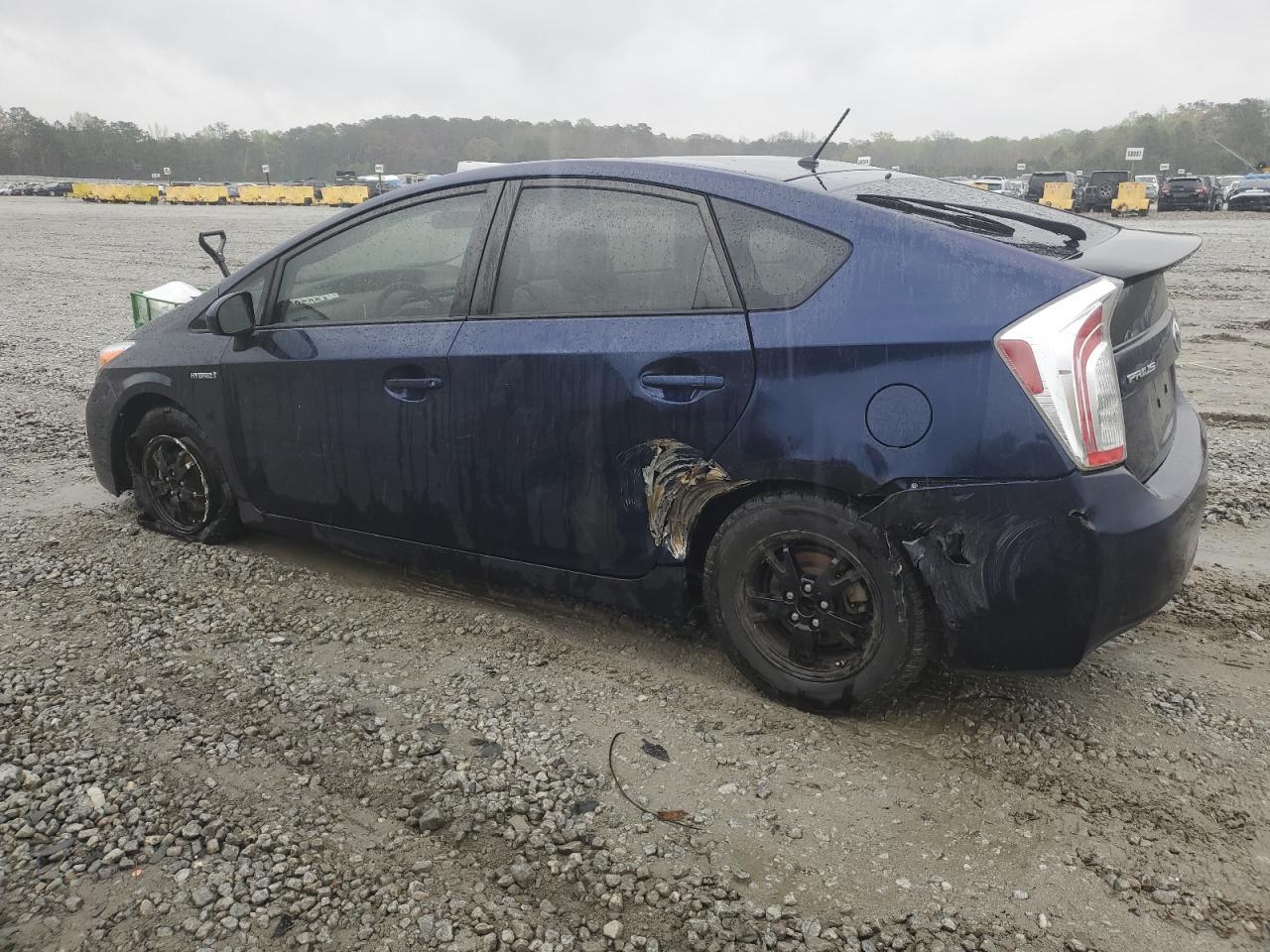 2013 TOYOTA PRIUS - Фото 2