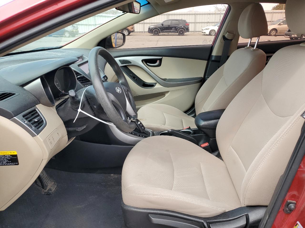 2015 HYUNDAI ELANTRA SE - Image 7
