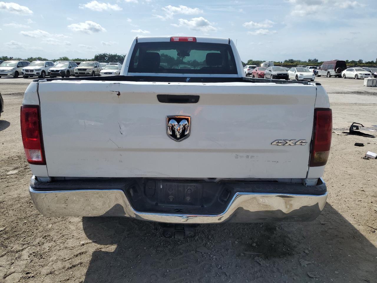 2015 RAM 1500 ST - Image 6