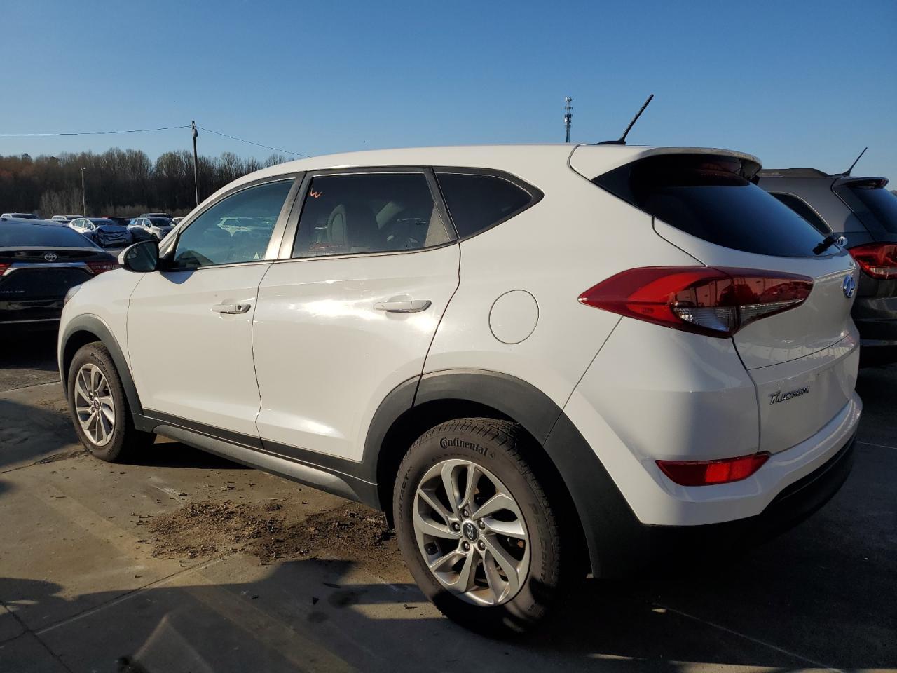 2016 HYUNDAI TUCSON SE - Фото 2