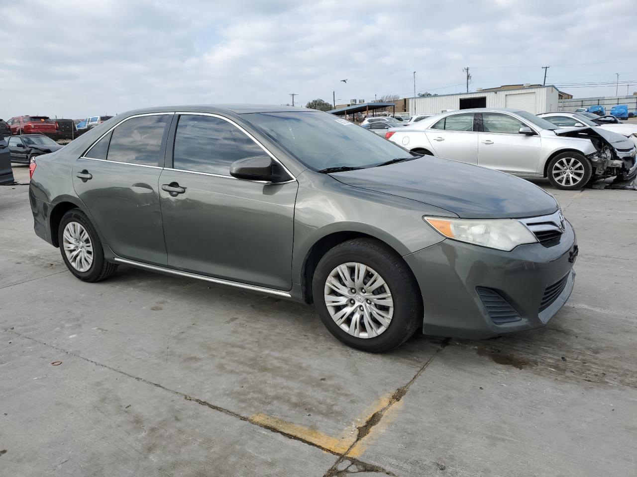 2012 TOYOTA CAMRY BASE - Image 4