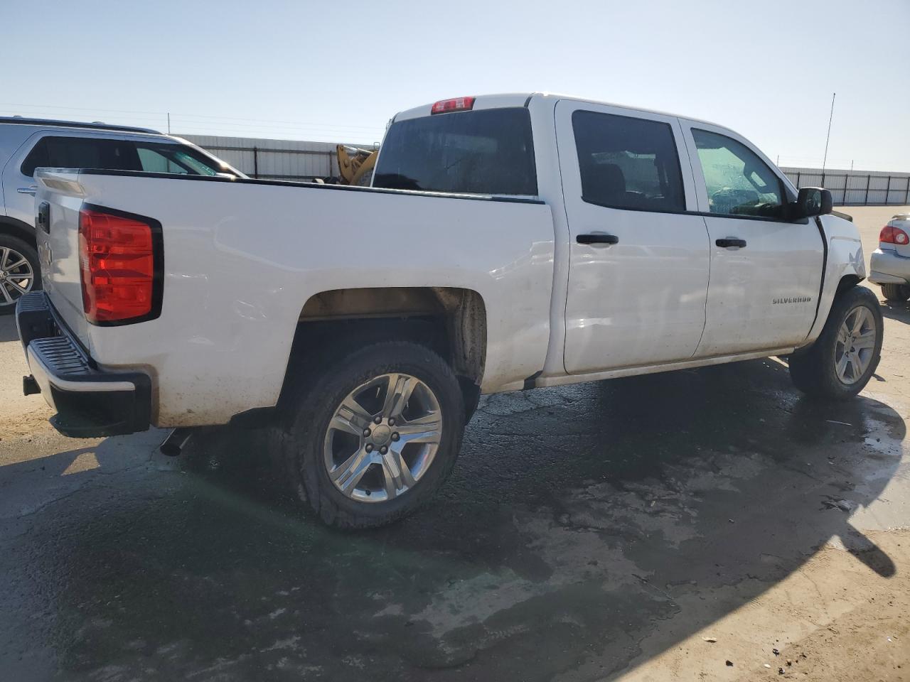 2018 CHEVROLET SILVERADO - Image 3