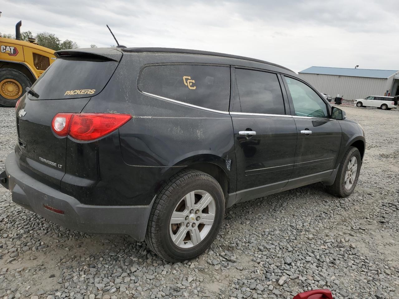 2011 CHEVROLET TRAVERSE L - Image 3