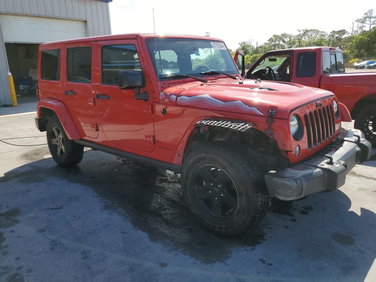 2015 JEEP WRANGLER U - Image 4