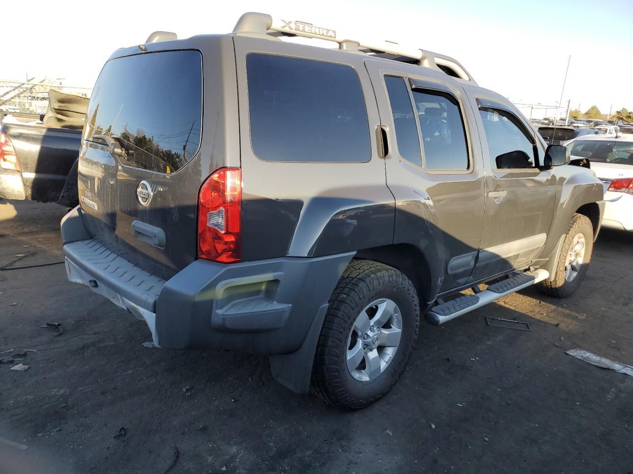 2012 NISSAN XTERRA OFF - Фото 3