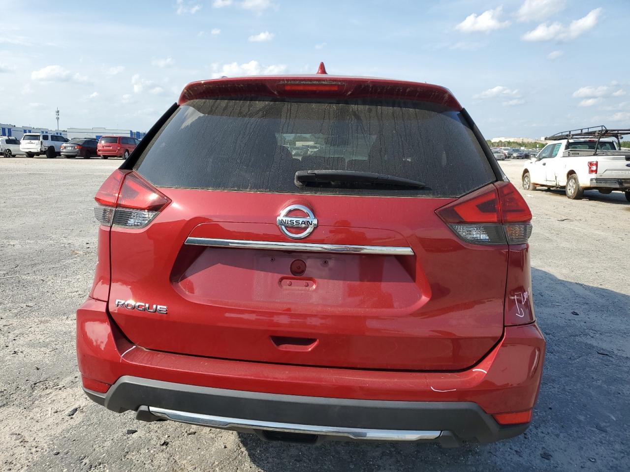 2017 NISSAN ROGUE S - Image 6