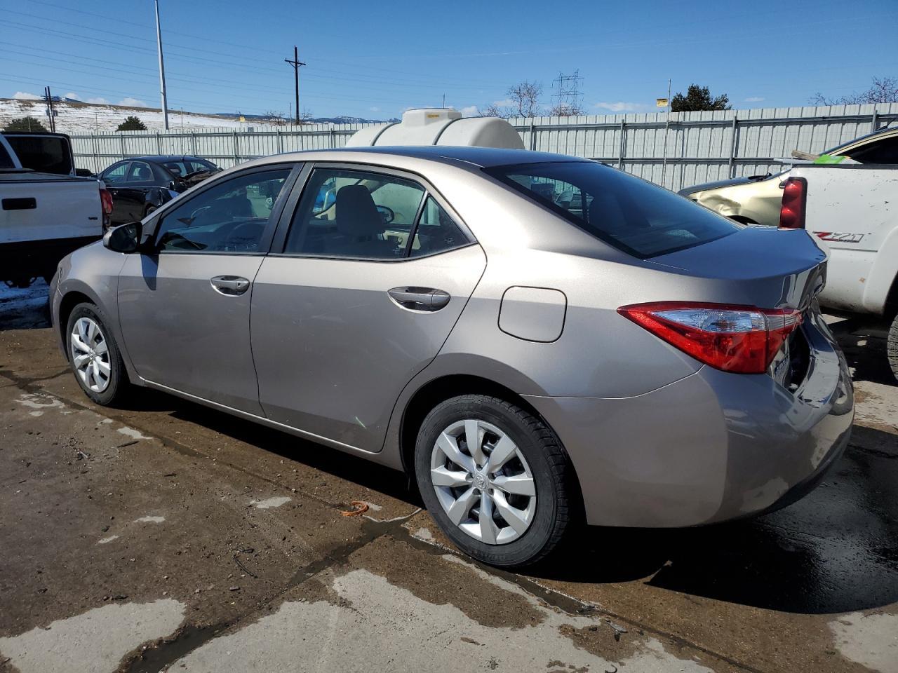 2015 TOYOTA COROLLA L - Image 2