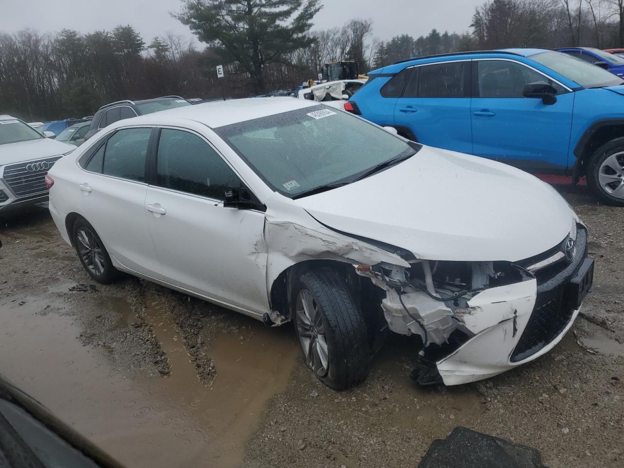 2017 TOYOTA CAMRY LE - Image 4