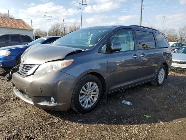 2012 Toyota Sienna Xle