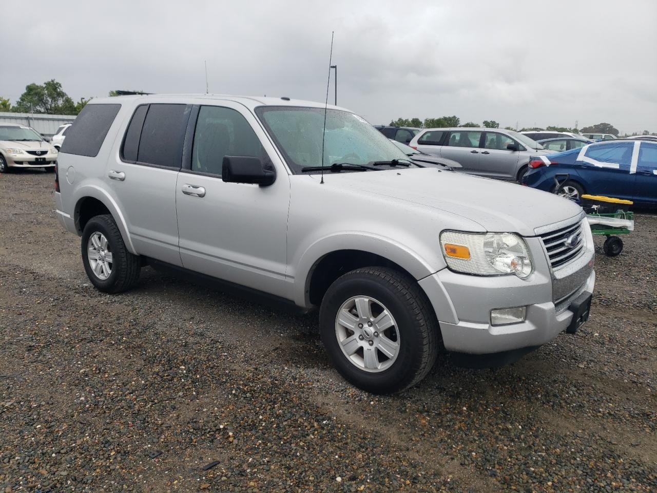 2010 FORD EXPLORER X - Фото 4