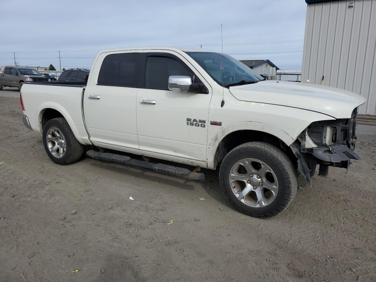 2017 RAM 1500 LARAM - Image 4