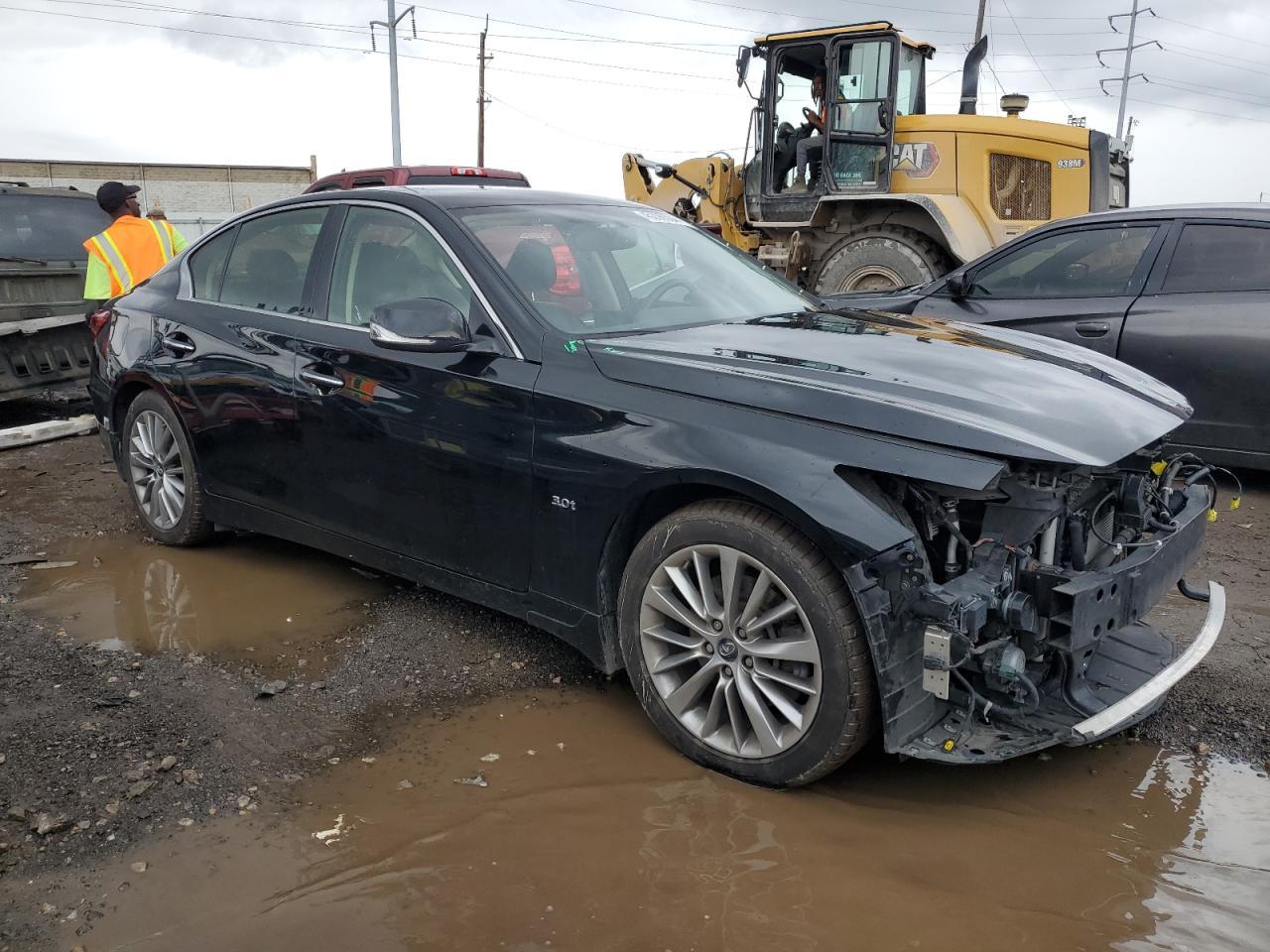 2018 INFINITI Q50 LUXE - Фото 4