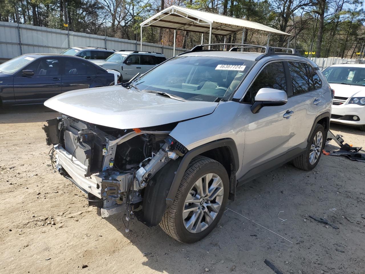 2024 TOYOTA RAV4 XLE P