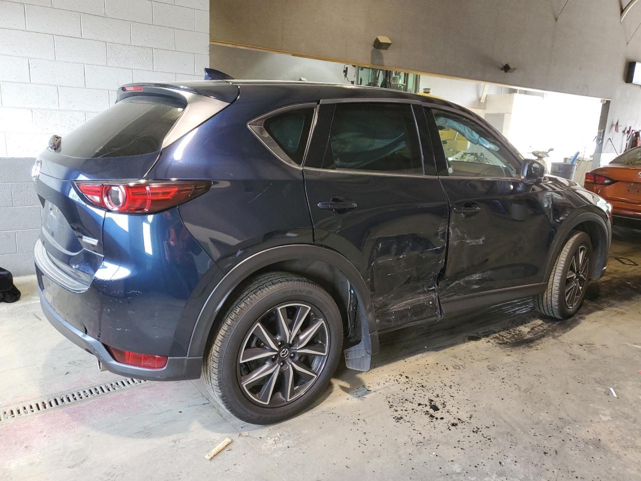2018 MAZDA CX-5 GRAND - Image 3